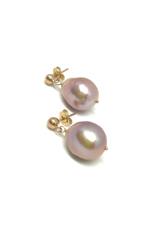 Natural pink Baroque pearl earring