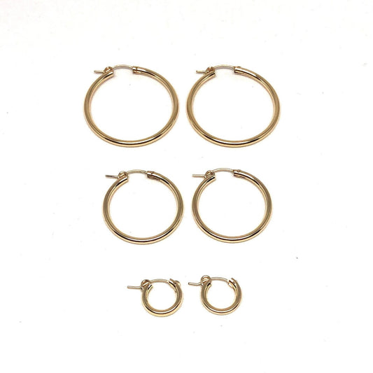 Dainty gold hoop earrings