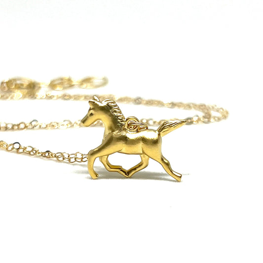 Delicate horse charm necklace