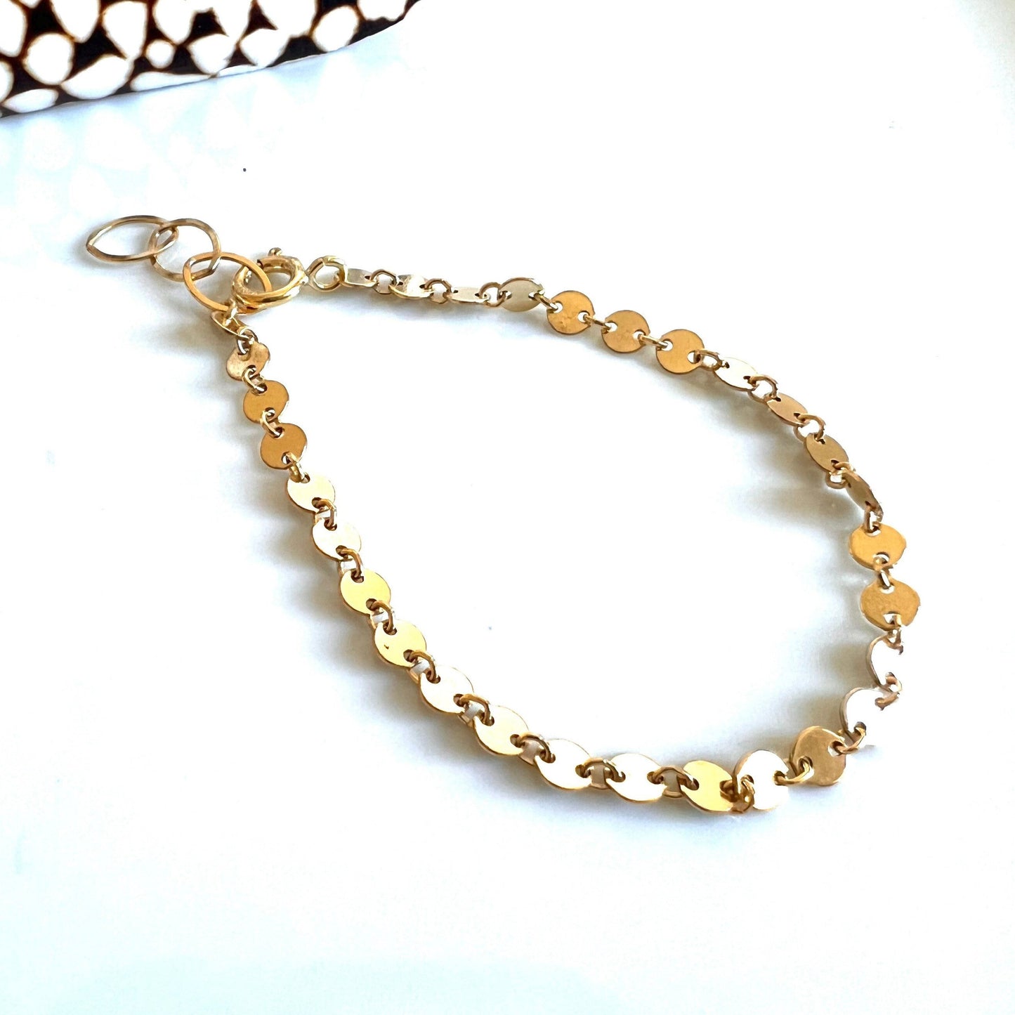 Dainty gold coin chain bracelet